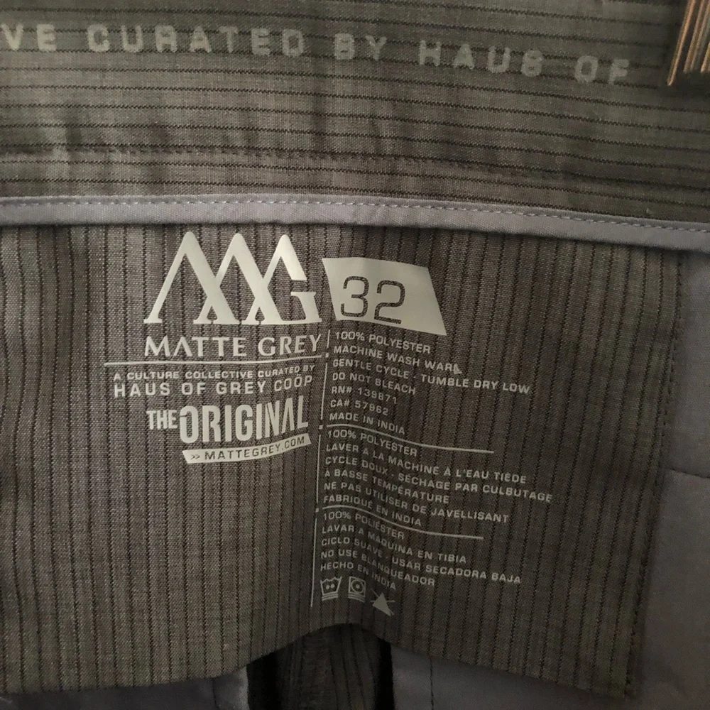 Haus of Grey Men’s Shorts